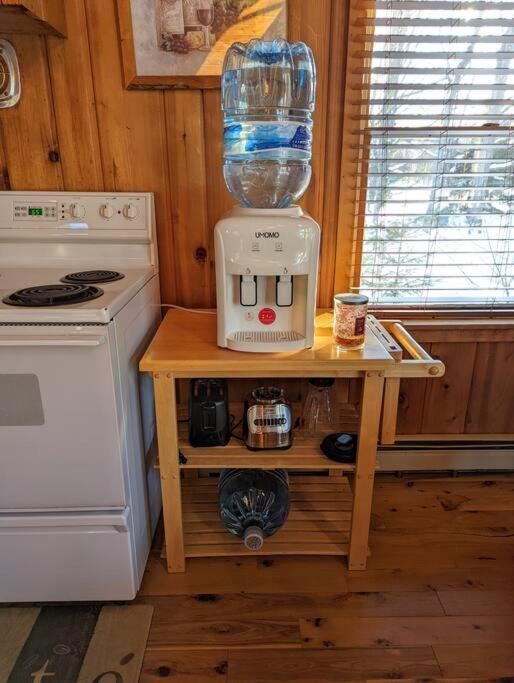 Quiet And Comfy 3Bed/2Bath - Chalet With Hot Tub. Cedar Bagian luar foto